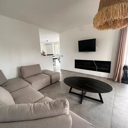 House With Garden Near Center Feriehus *