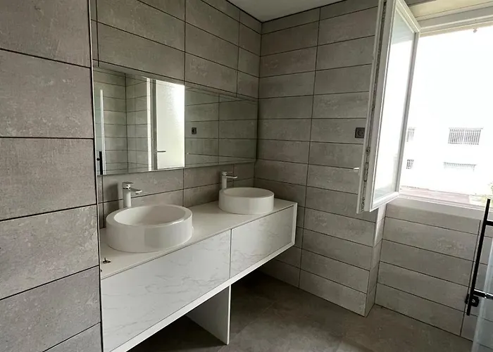 House With Garden Near Center Hébergement de vacances